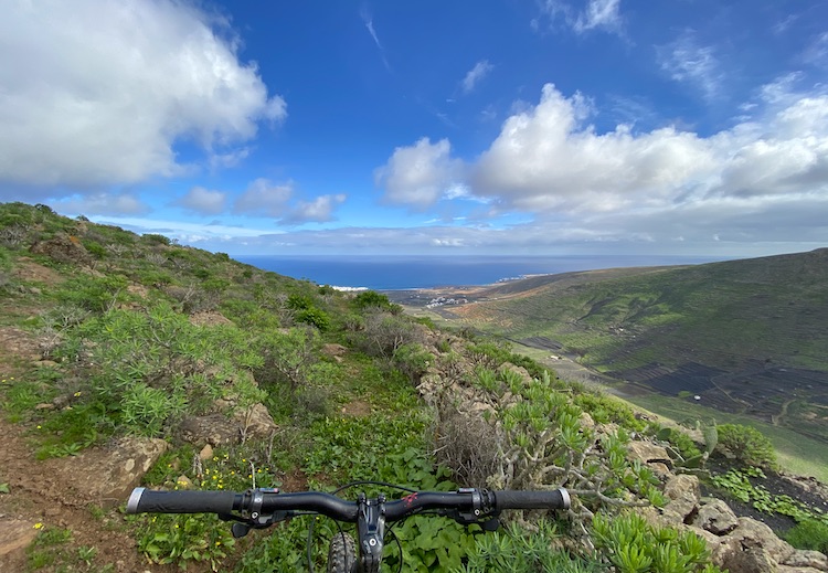 Exploring Lanzarote by bike