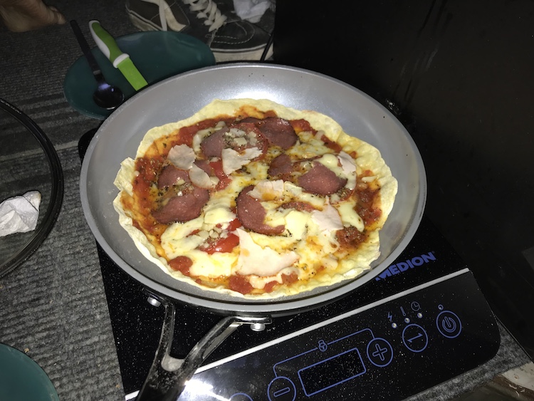 baking pizza