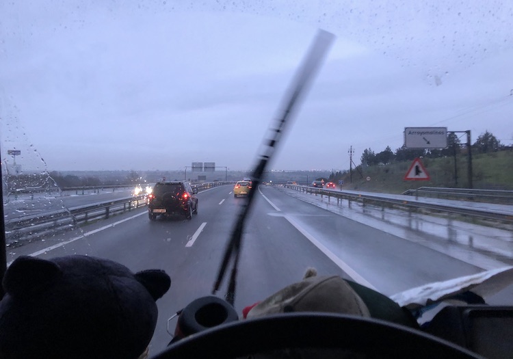 Driving out of Madrid in the rain