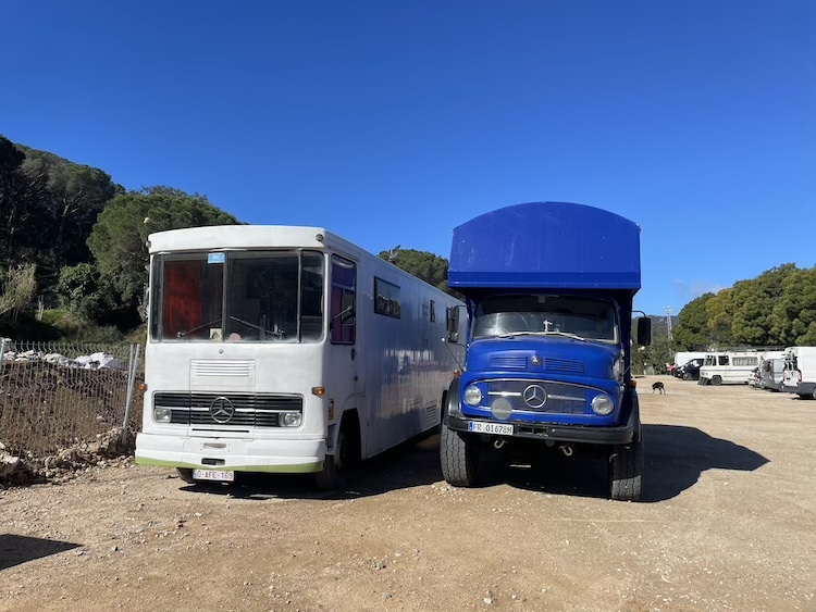 My Mercedes 1113 parked next to a 12m long Mercedes LP 1113