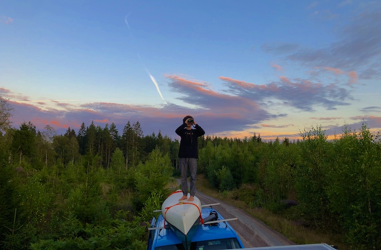 Moritz standing on this VW T5