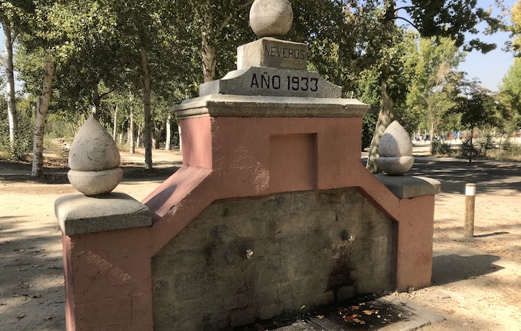 Public water dispenser at Casa de Campo